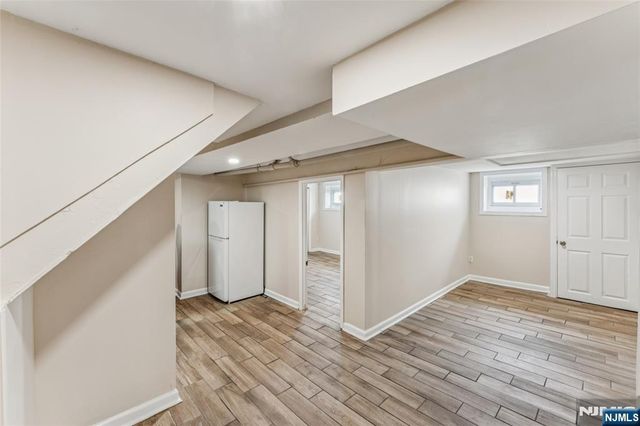 21 Ellington Street, East Orange, NJ 07017