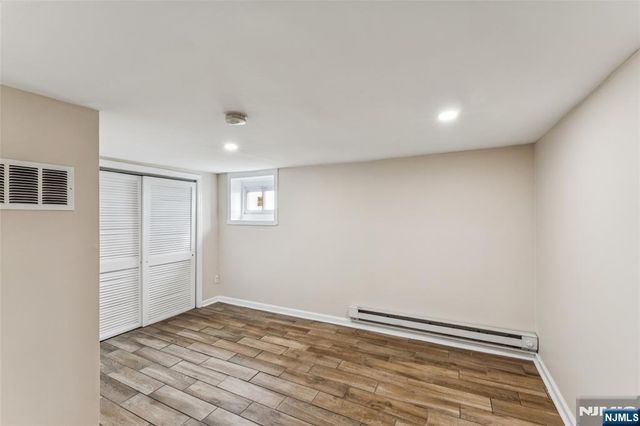 21 Ellington Street, East Orange, NJ 07017