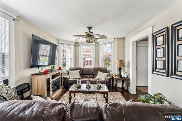 21 Ellington Street, East Orange, NJ 07017