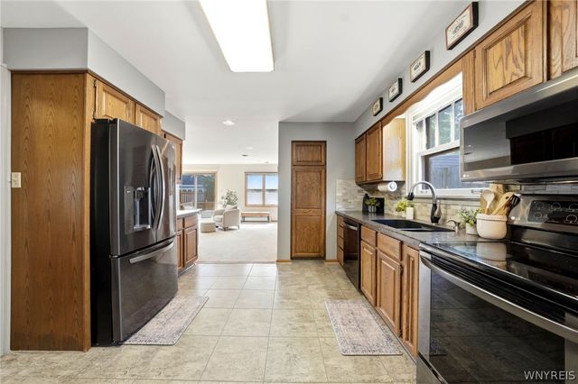 3925 Washington Street, Niagara Falls, NY 14305