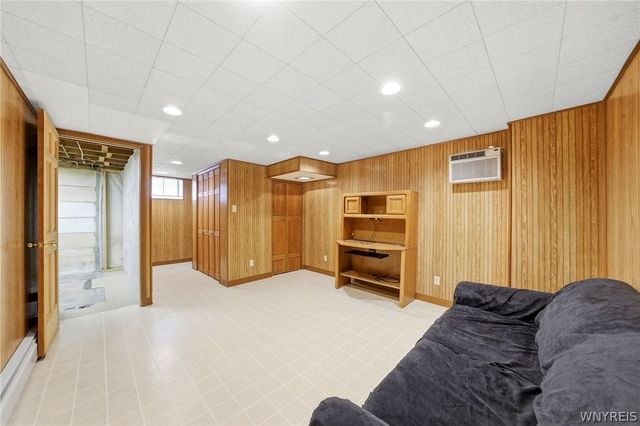 3925 Washington Street, Niagara Falls, NY 14305