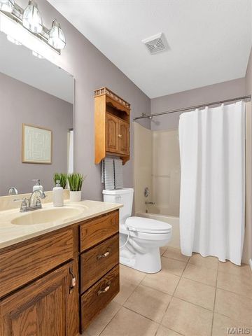 2215 Pine Lake Loop, Gray Summit, MO 63039