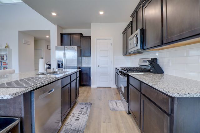 7404 Seton Place, Mckinney, TX 75071