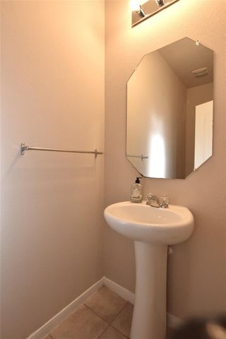 5725 RODERICK DR, Austin, TX 78724