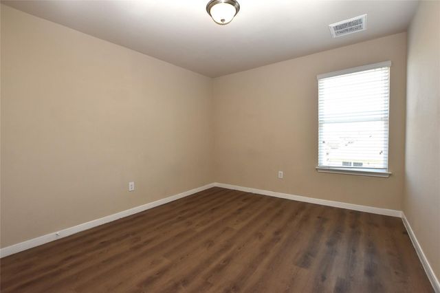 5725 RODERICK DR, Austin, TX 78724