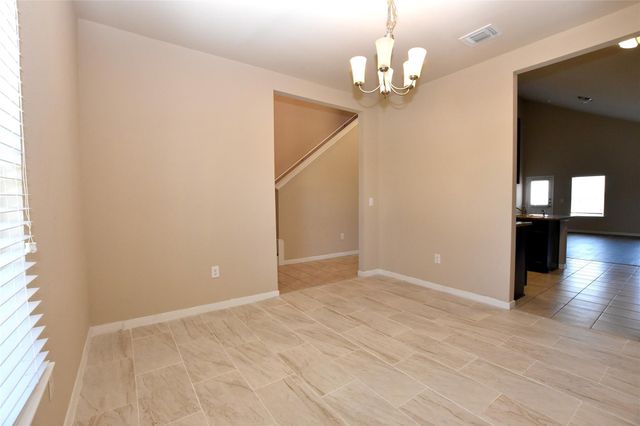 5725 RODERICK DR, Austin, TX 78724