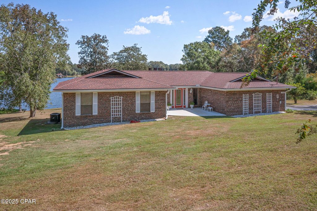 2691 Marian Drive, Bonifay, FL 32425