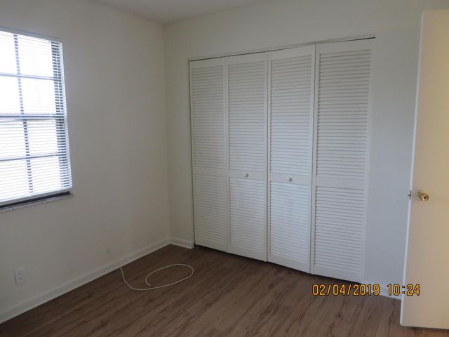 2202 NE 4th Street 10, Boynton Beach, FL 33435