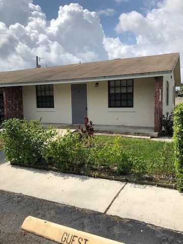2202 NE 4th Street 10, Boynton Beach, FL 33435