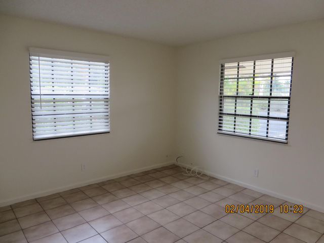 2202 NE 4th Street 10, Boynton Beach, FL 33435