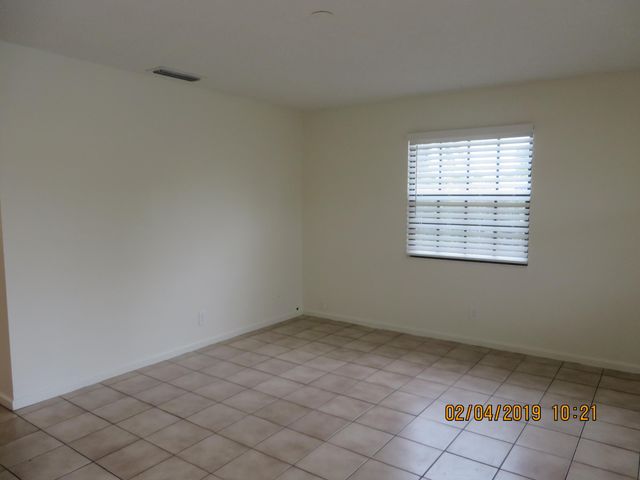 2202 NE 4th Street 10, Boynton Beach, FL 33435
