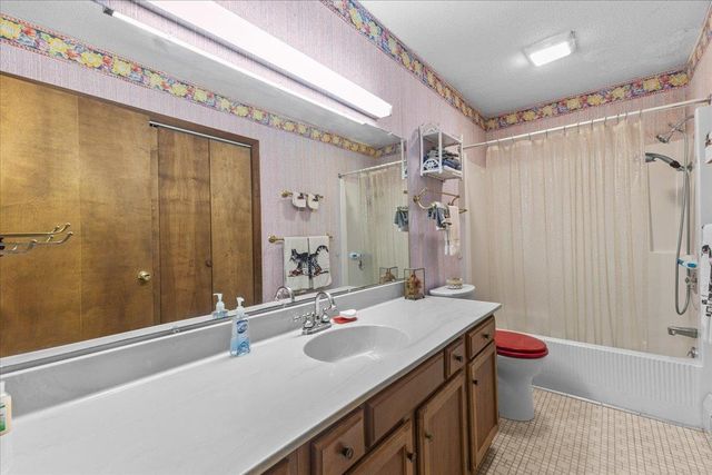 215 US Route 7 North, Milton, VT 05468