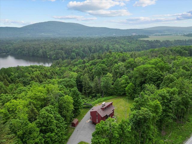 215 US Route 7 North, Milton, VT 05468