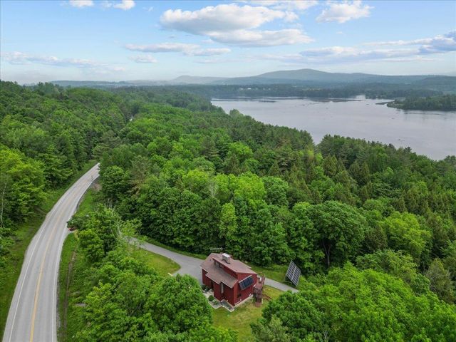 215 US Route 7 North, Milton, VT 05468