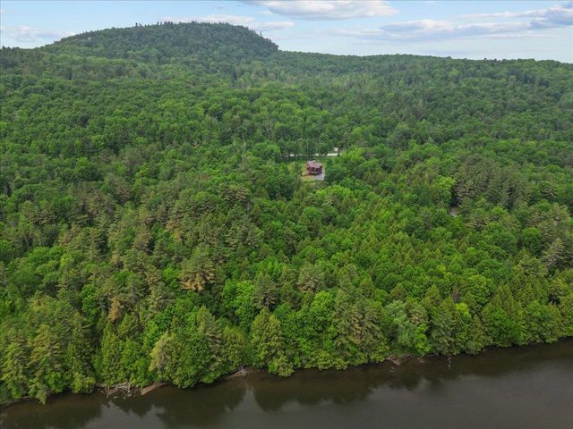 215 US Route 7 North, Milton, VT 05468
