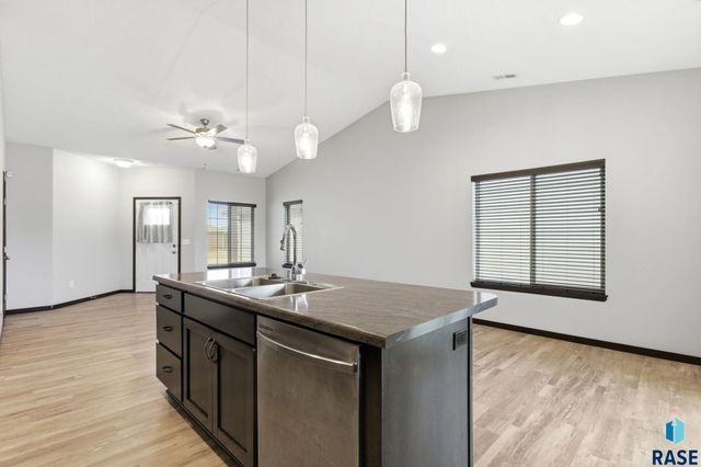 9413 W Liam St Street, Sioux Falls, SD 57106