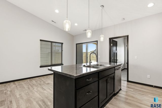 9413 W Liam St Street, Sioux Falls, SD 57106