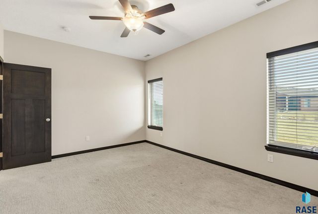 9413 W Liam St Street, Sioux Falls, SD 57106