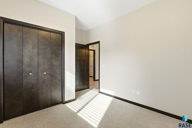 9413 W Liam St Street, Sioux Falls, SD 57106