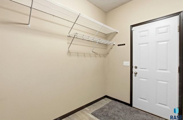 9413 W Liam St Street, Sioux Falls, SD 57106