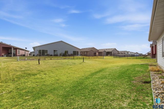 9413 W Liam St Street, Sioux Falls, SD 57106