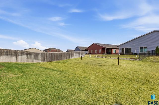 9413 W Liam St Street, Sioux Falls, SD 57106