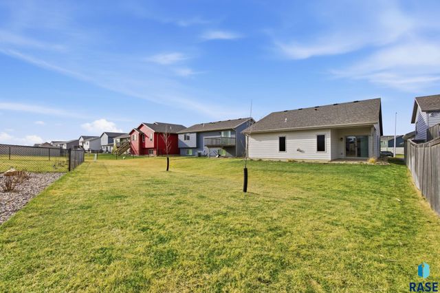 9413 W Liam St Street, Sioux Falls, SD 57106