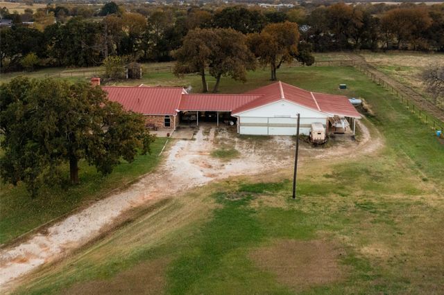 13633 Alexander Road, Pilot Point, TX 76258