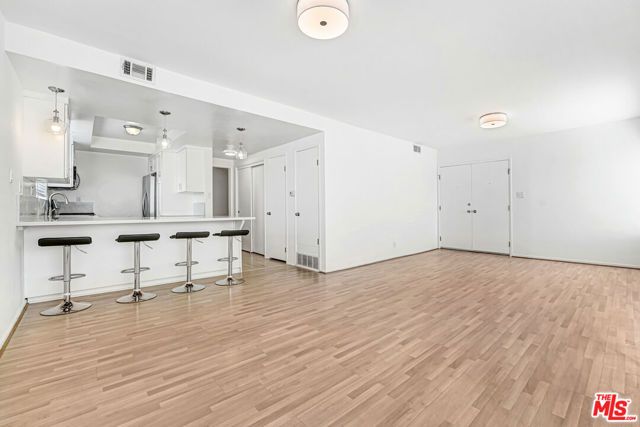 10393 Almayo Avenue 5, Los Angeles, CA 90064