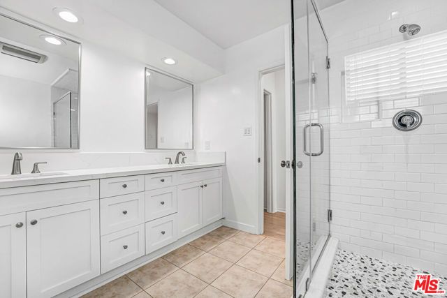 10393 Almayo Avenue 5, Los Angeles, CA 90064