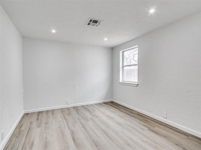 3320 SW 39th Street, Oklahoma City, OK 73119