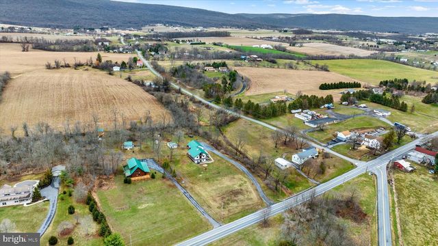 1310 HEX HWY, Hamburg, PA 19526