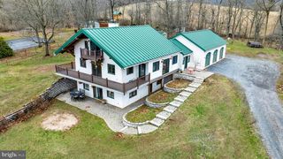 1310 HEX HWY, Hamburg, PA 19526