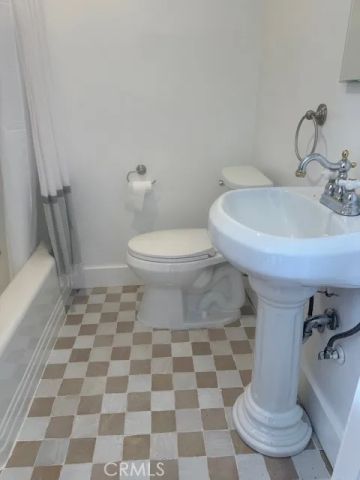 3219 marathon Street, Los Angeles, CA 90026