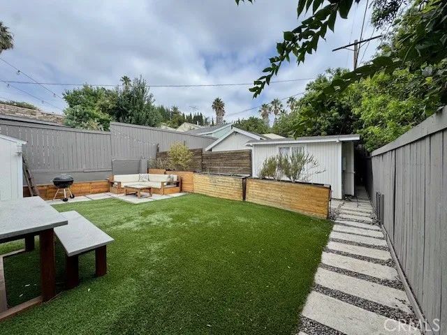 3219 marathon Street, Los Angeles, CA 90026