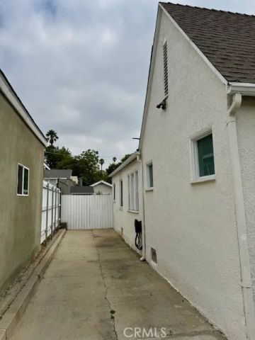 3219 marathon Street, Los Angeles, CA 90026