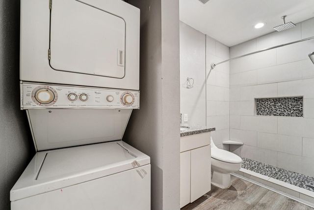 2807 Beauchamp Street 14, Houston, TX 77009