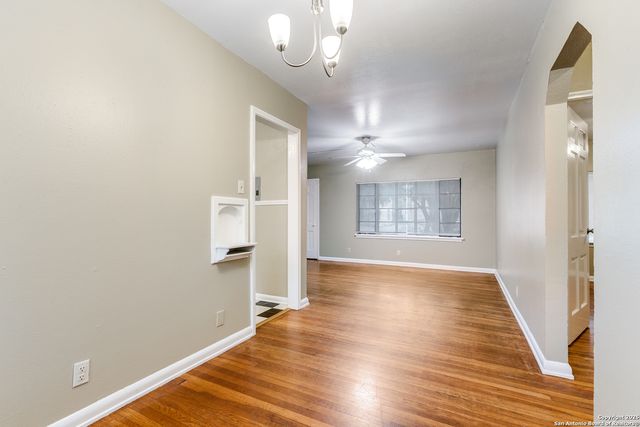 229 Natalen Ave Apt 1, San Antonio, TX 78209