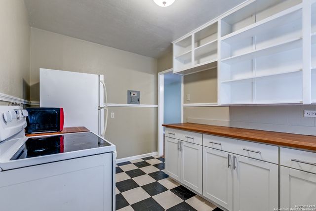 229 Natalen Ave Apt 1, San Antonio, TX 78209