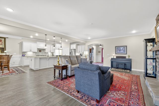 1024 Coffee Rdg, Spring Hill, TN 37174