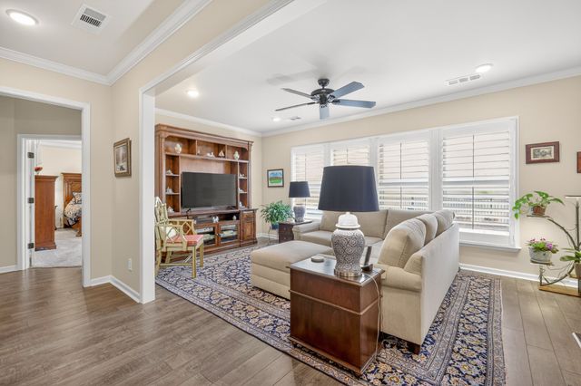 1024 Coffee Rdg, Spring Hill, TN 37174