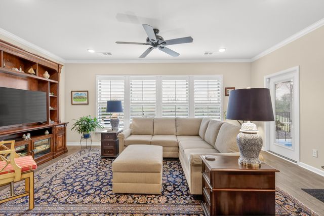 1024 Coffee Rdg, Spring Hill, TN 37174