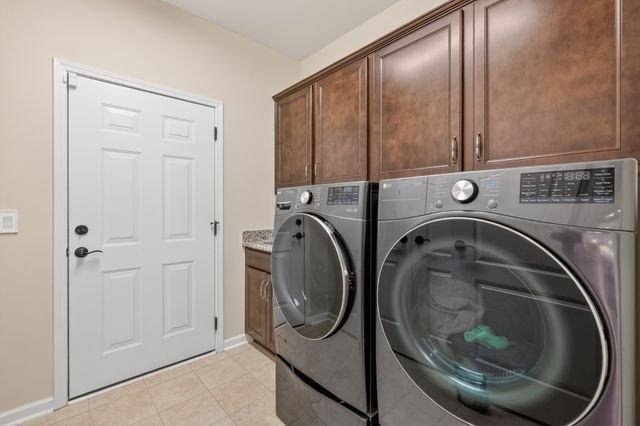 1024 Coffee Rdg, Spring Hill, TN 37174