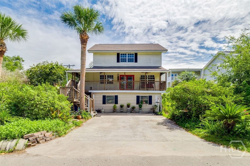 Image 1 of property listing at 702 Lovell, Tybee Island, GA 31328