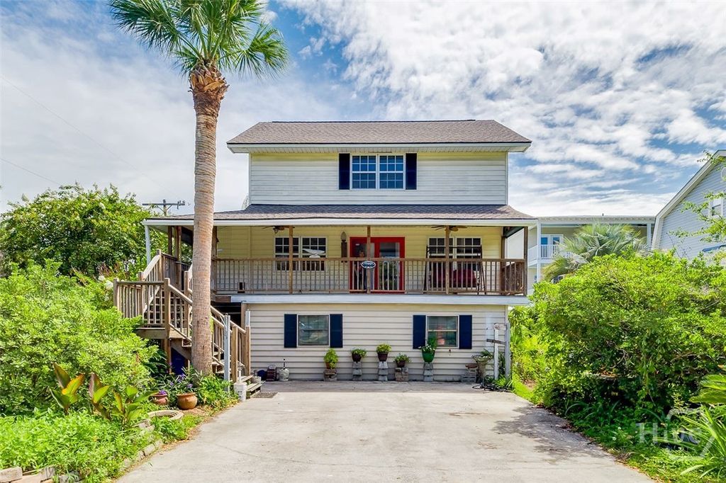 Image 2 of property listing at 702 Lovell, Tybee Island, GA 31328