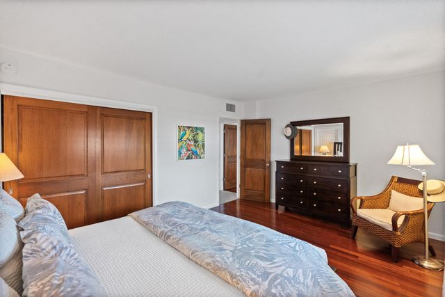 3050 NE 47th Court 402, Fort Lauderdale, FL 33308