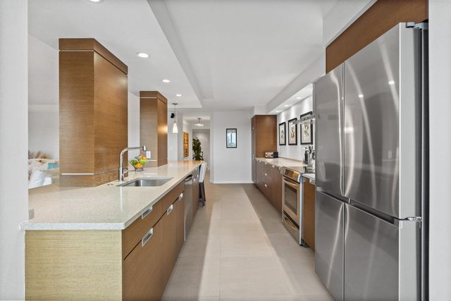 3050 NE 47th Court 402, Fort Lauderdale, FL 33308