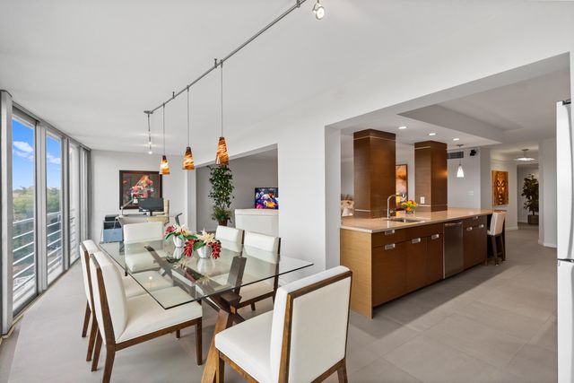 3050 NE 47th Court 402, Fort Lauderdale, FL 33308