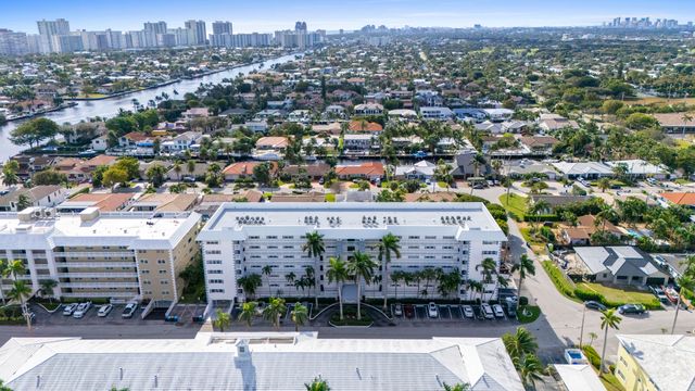3050 NE 47th Court 402, Fort Lauderdale, FL 33308