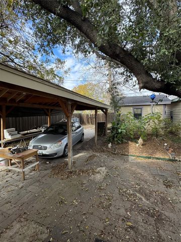 3912 Valentine Street, Fort Worth, TX 76107